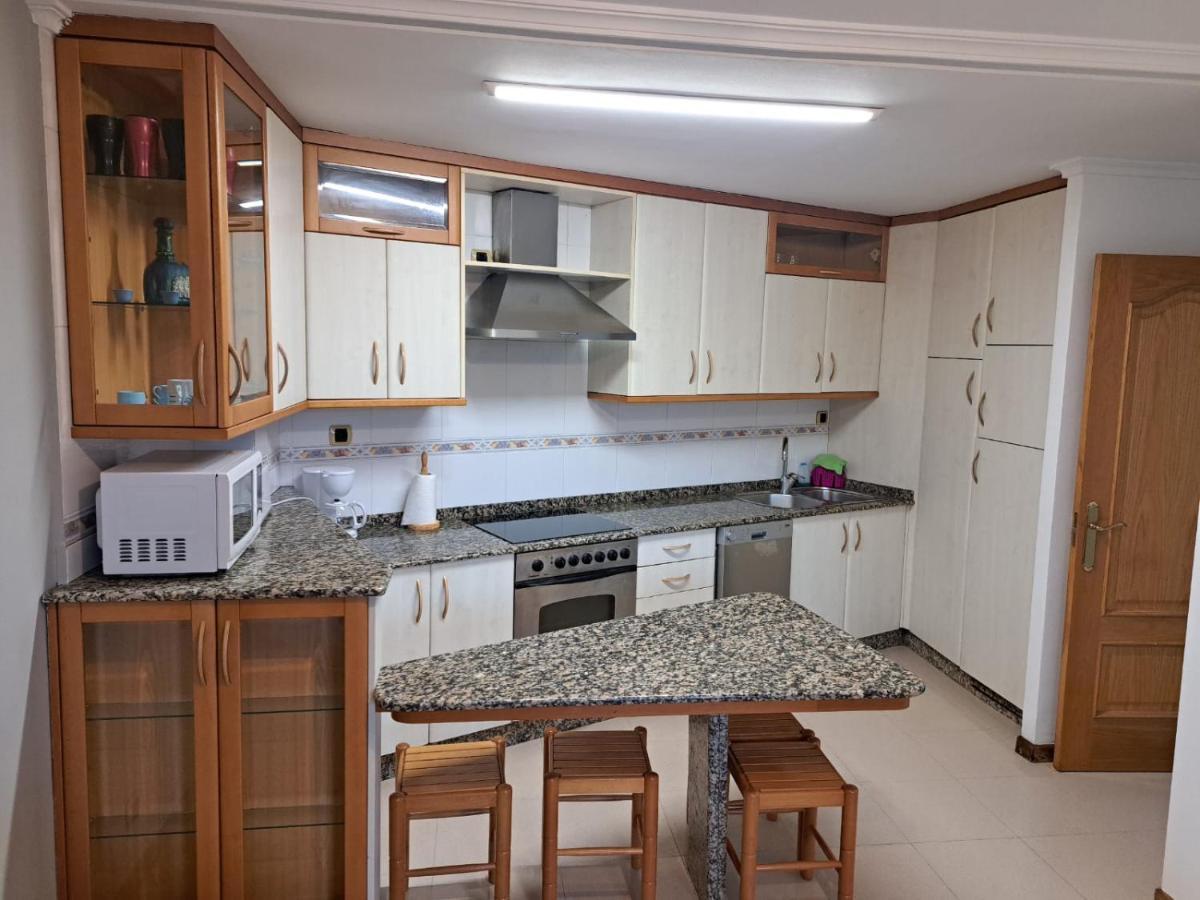 Piso Millenium Apartment Ourense Bagian luar foto